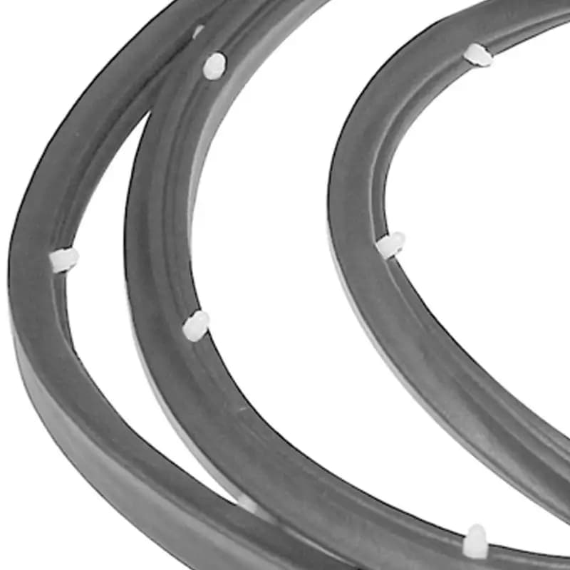 MBPJ3-BA034 Truck Hood Rear Door Weatherstrip for L200 Pickup Easy Installation