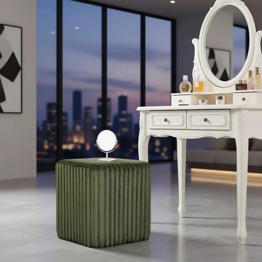 Sgabello da toeletta Green Square, Pouf a righe, Poggiapiedi in velluto, Sedia imbottita per Trucco, Camera da letto, Soggiorno (1 pezzo)