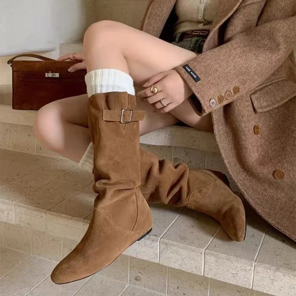 Stivali medi Donna Inverno Retro Interno Innalzamento Pieghe Scarpe impilate Testa tonda Tacco basso Fibbia per cintura Stivali da cavaliere Scarpe lunghe da donna