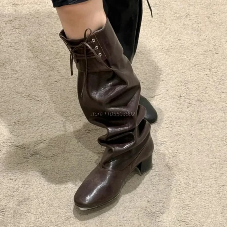 Stivali da donna alti al ginocchio in pelle nera e marrone, arricciati, con punta tonda, allacciati, con tacco alto e grosso, stile slouchy, con plateau, combat e western