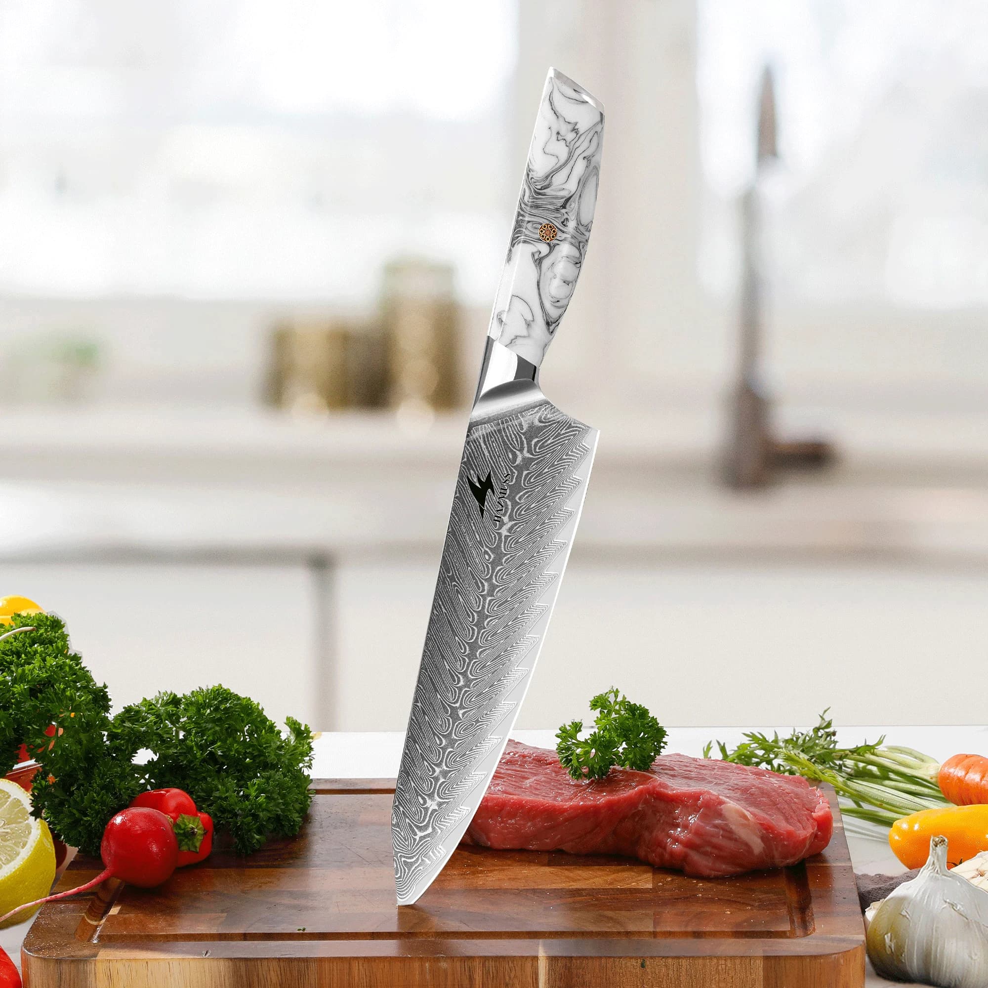 Professional 8 Inch Chef Knife, Japanese Damascus Steel with VG10 Core, Ergonomic Resin Handle, Kitchen Knife for Home & Restaur