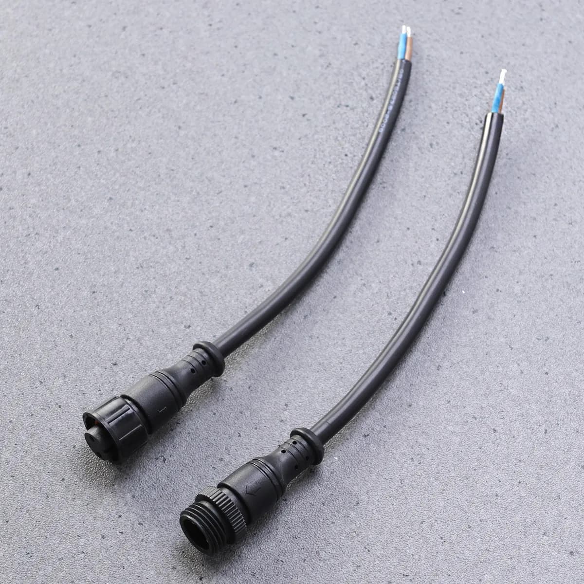 Connettore impermeabile da 2 pezzi per luci a stringa, per uso esterno, cavo resistente al calore, bassa resistenza, conduzione stabile, decorazione da giardino