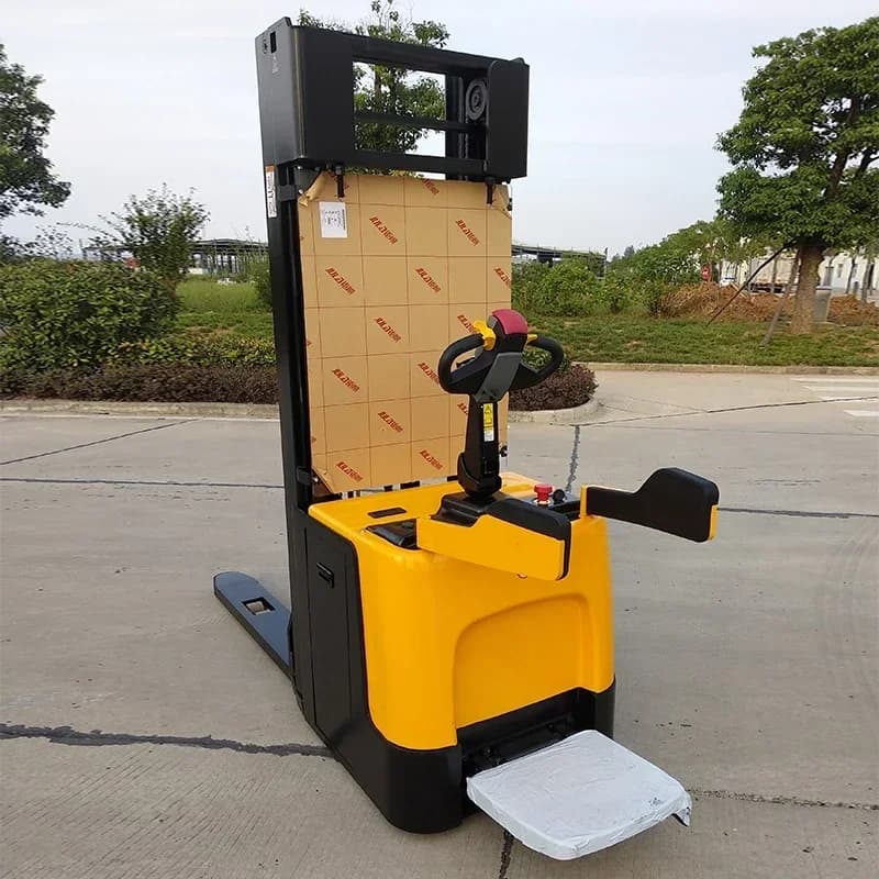 Carrello elevatore manuale elettrico idraulico Royal da 2 tonnellate e 2,5 tonnellate in offerta speciale