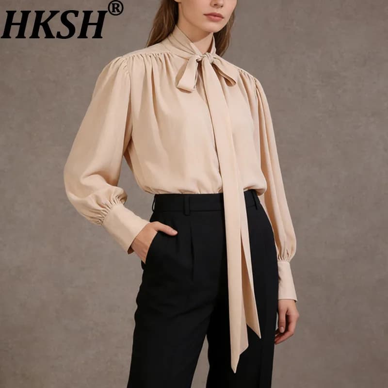 HKSH 2026 Primavera Autunno Nuova Camicia da Donna con Lacci Maniche Lunghe Plissettata Tinta Unita Elegante Stile Francese in Chiffon Blusa Chic Top HK18573