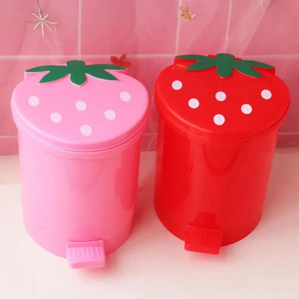 Contenitore per la spazzatura decorativo in plastica rosa per fragole, forniture per la casa con coperchio, cestino per la spazzatura lavabile, cestino per la spazzatura