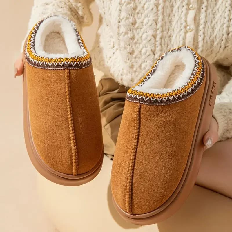 Nuove soffici pantofole con la suola spessa, scarpe invernali in peluche alla moda da donna, scarpe casual eleganti da donna, pantofole in cotone da uomo