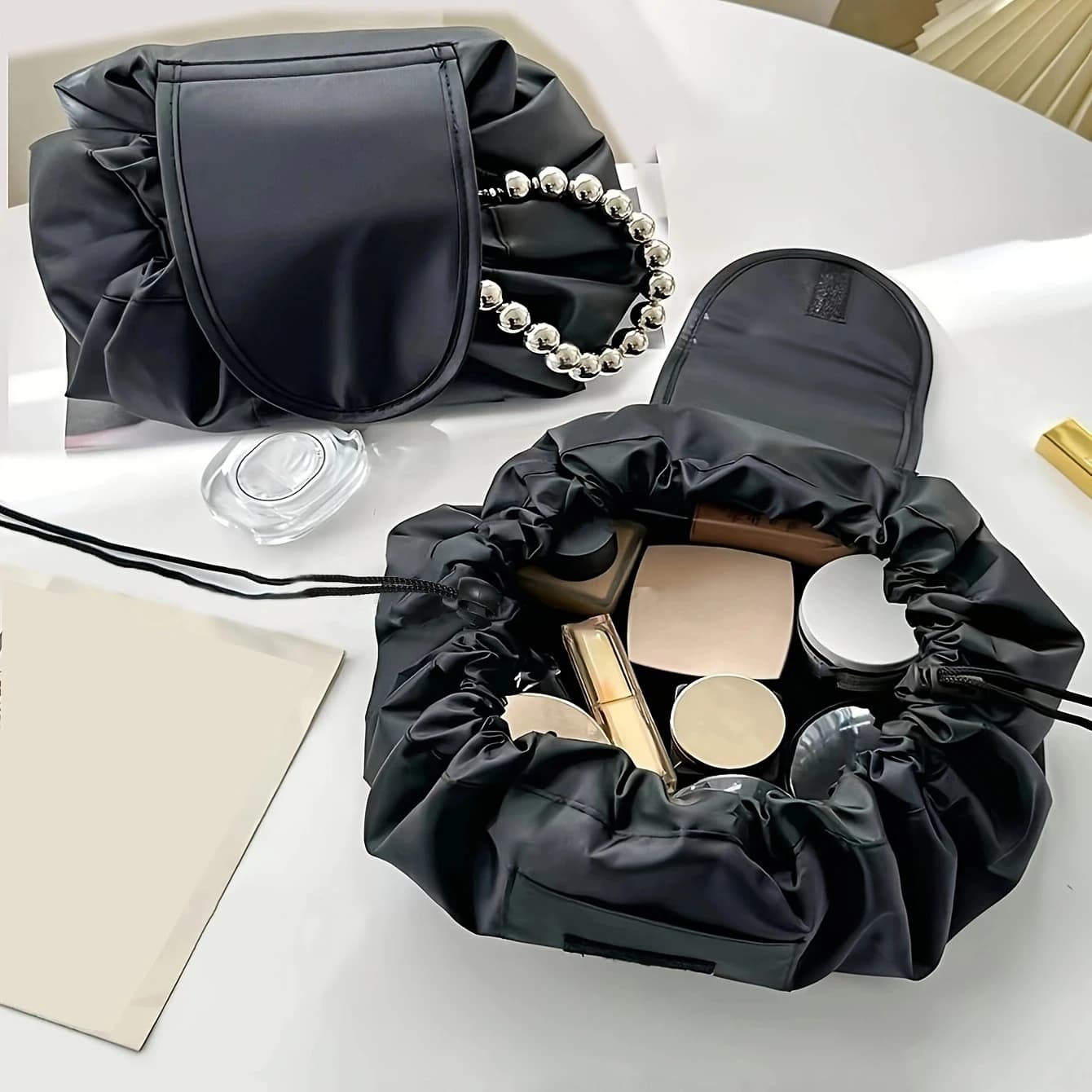 Borsa per il trucco con coulisse pigra in poliestere Borsa da viaggio portatile Confezione da un