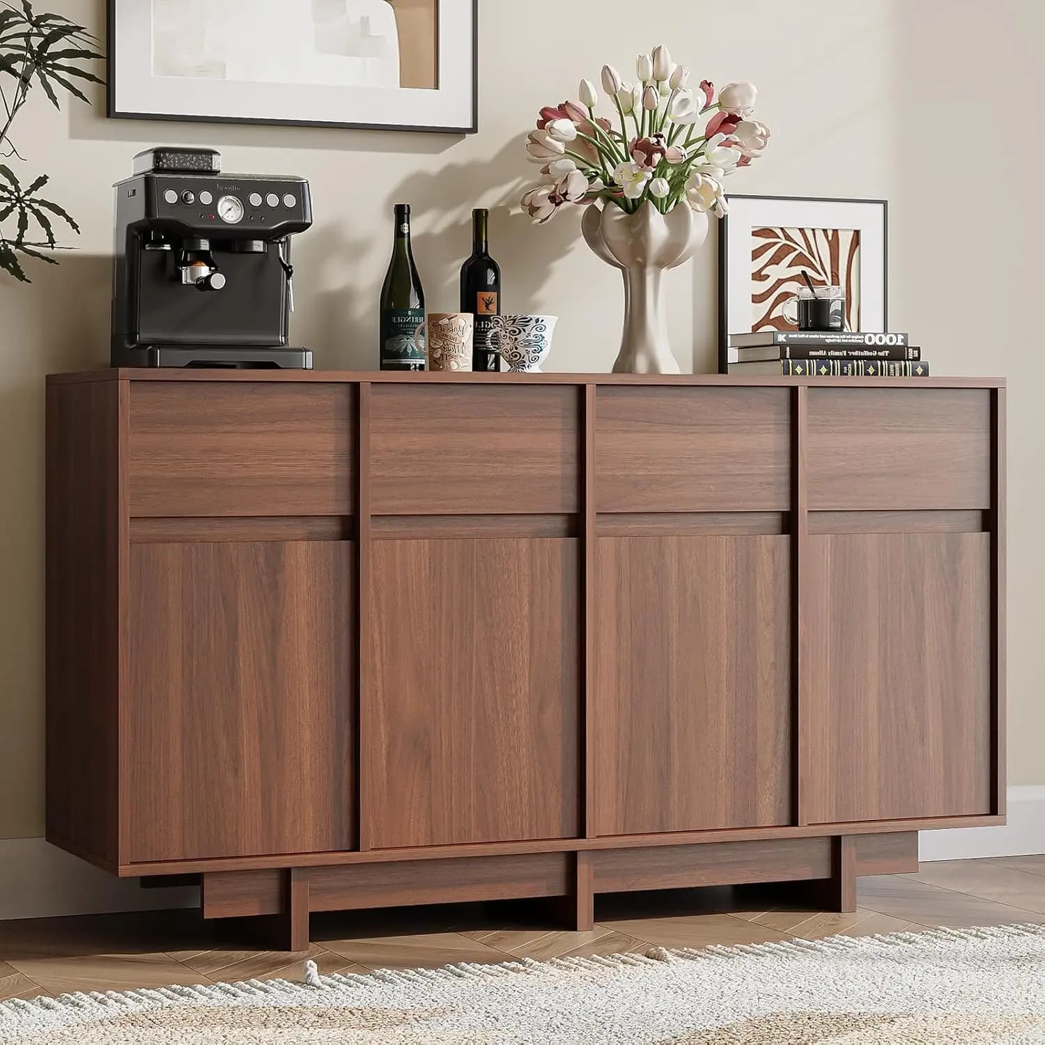 Credenza in Noce da 150 cm con 4 Ante, Ripiani Regolabili, Gambe in Legno Massello, Stile Mid-Century, per Cucina, Soggiorno, Bar, Personalizzabile