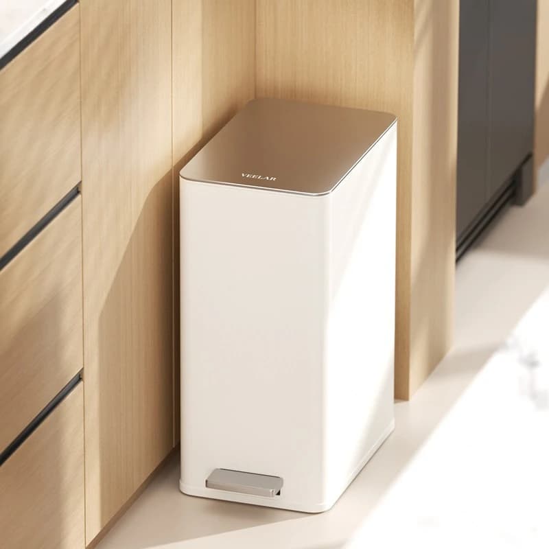 Kitchen special trash can, household bathroom, toilet with lid, simple , narrow slit, large slit.