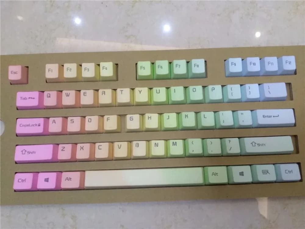 Set di tasti PBT arcobaleno colorati OEM ANSI 104 per tastiera meccanica con interruttore MX