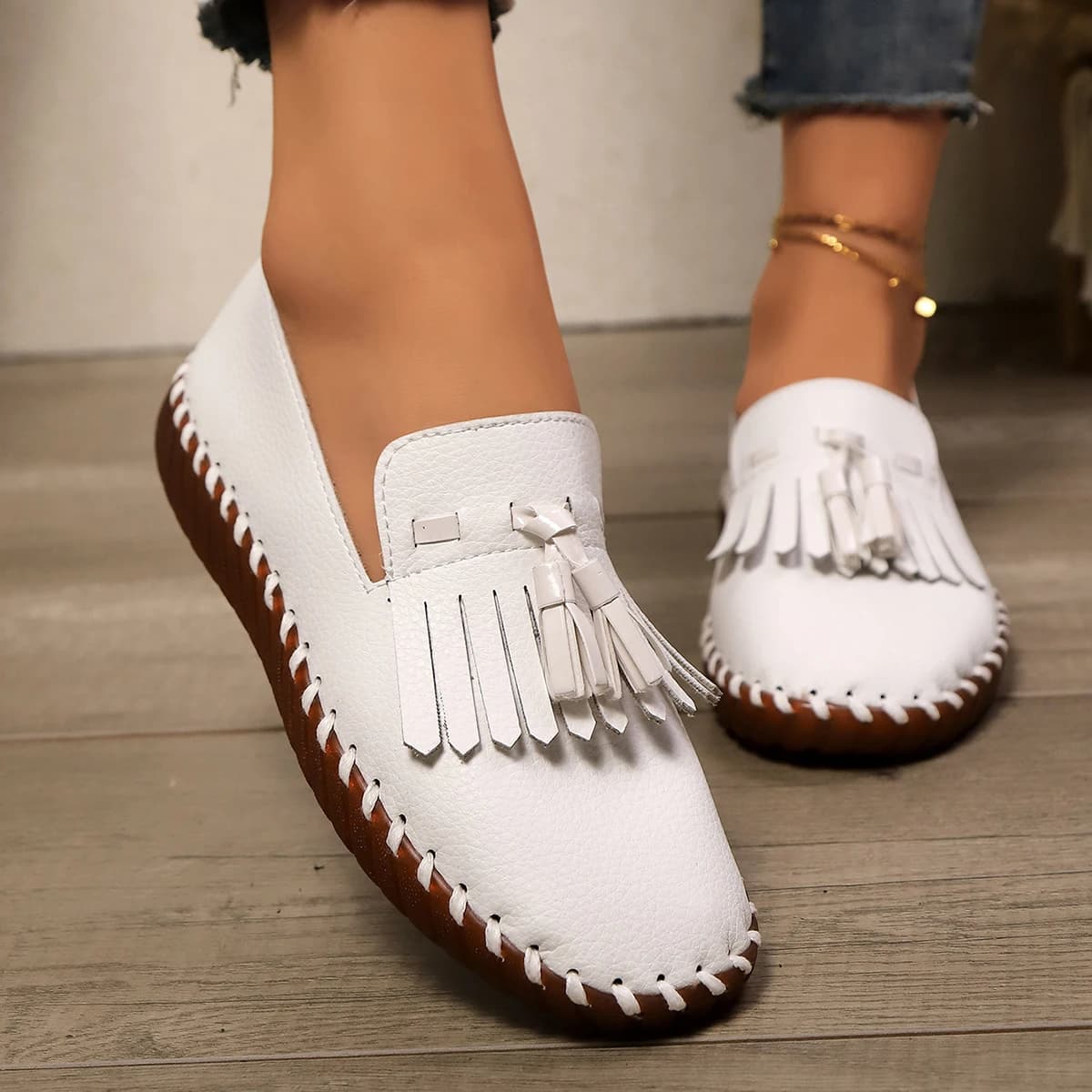 Fashion Sewing Women Casual Shoes Shallow Pull on Slip-on Loafers Outdoor Breathable Ladies Flats Plus Size Fitness Walking Shoe