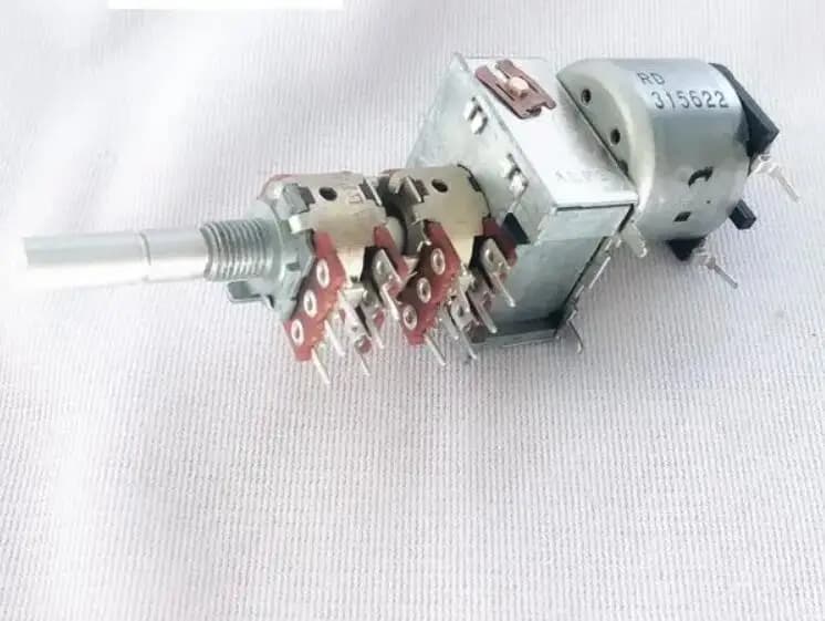 20KBX4 Japan Tianlong Maranz PM-1716 power amplifier remote control volume motor potentiometer 4 rows with 3 legs 20KBX4