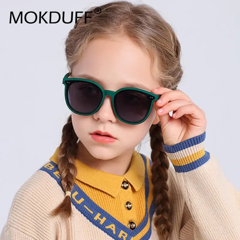 Occhiali da Sole Polarizzati per Bambini 3-12 Anni, Montatura Morbida in TPEE, Design a Occhio di Gatto, Protezione UV400, Occhiali Ovali alla Moda