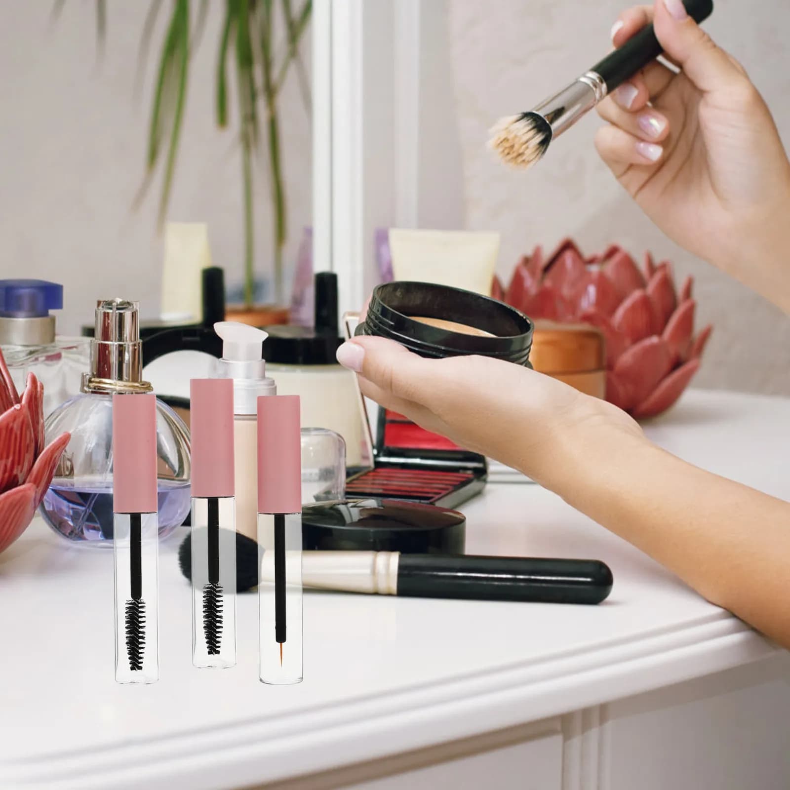 4 Pieces Tubes Rechargeable for Mascara, Flacons Portatili Lighti for Mascara and Eyeliner with Punta Sottile