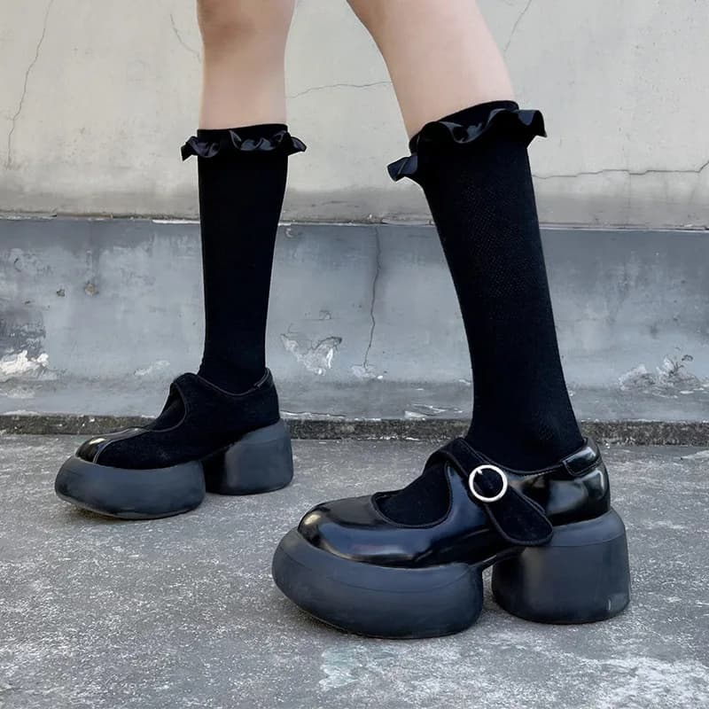 Calze al ginocchio nere con bordo arricciato per ragazze JK alla moda, calze estive ultrasottili in rete per donna, calze lunghe stile college nere e bianche