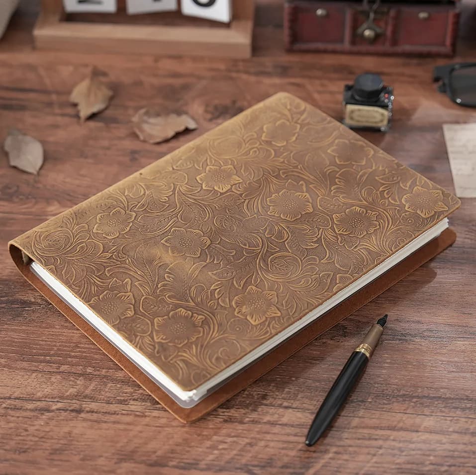 Real Leather Notebook Genuine Leather Cover Journal Loose-leaf Notebooks Floral Pattern Retro Style A4 A5 B5