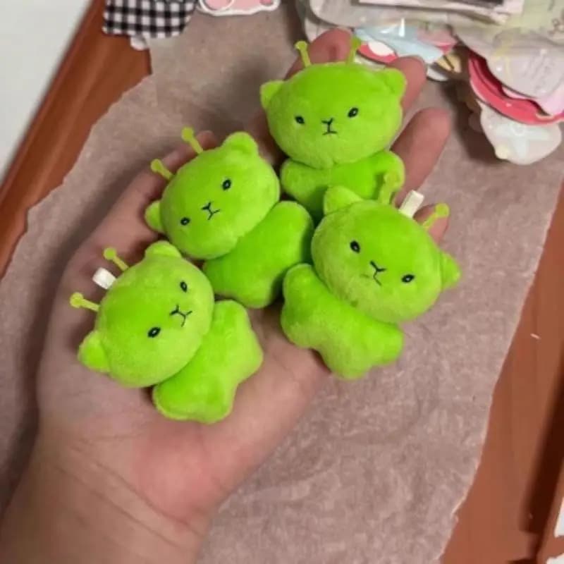 1/2 pz. Peluche Gatto Alieno, Giocattolo di Peluche Cartone Animato, Accessori Portachiavi, Ciondolo Creativo per Zaini, Regalo per Feste