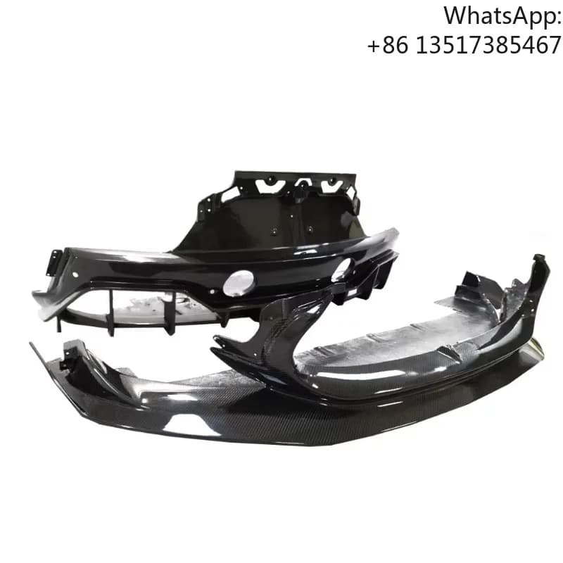 Kit Carrozzeria in Fibra di Carbonio di Design, Paraurti Anteriore, Minigonne Laterali, Paraurti Posteriore, Diffusore, Spoiler e Prese d'Aria per Maserati MC20