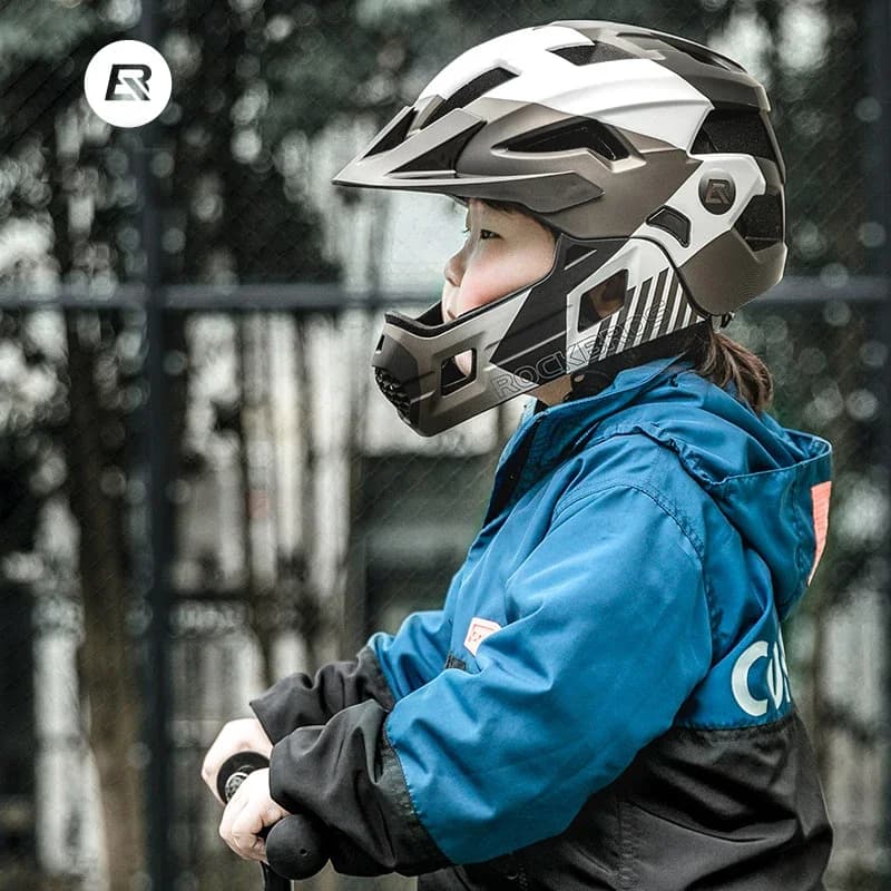 ROCKBROS Detachable Integral Bike Helmet for Kids Sports Cycling MTB Motorcycle Skateboard Skateboard Skating Helmet for Kids