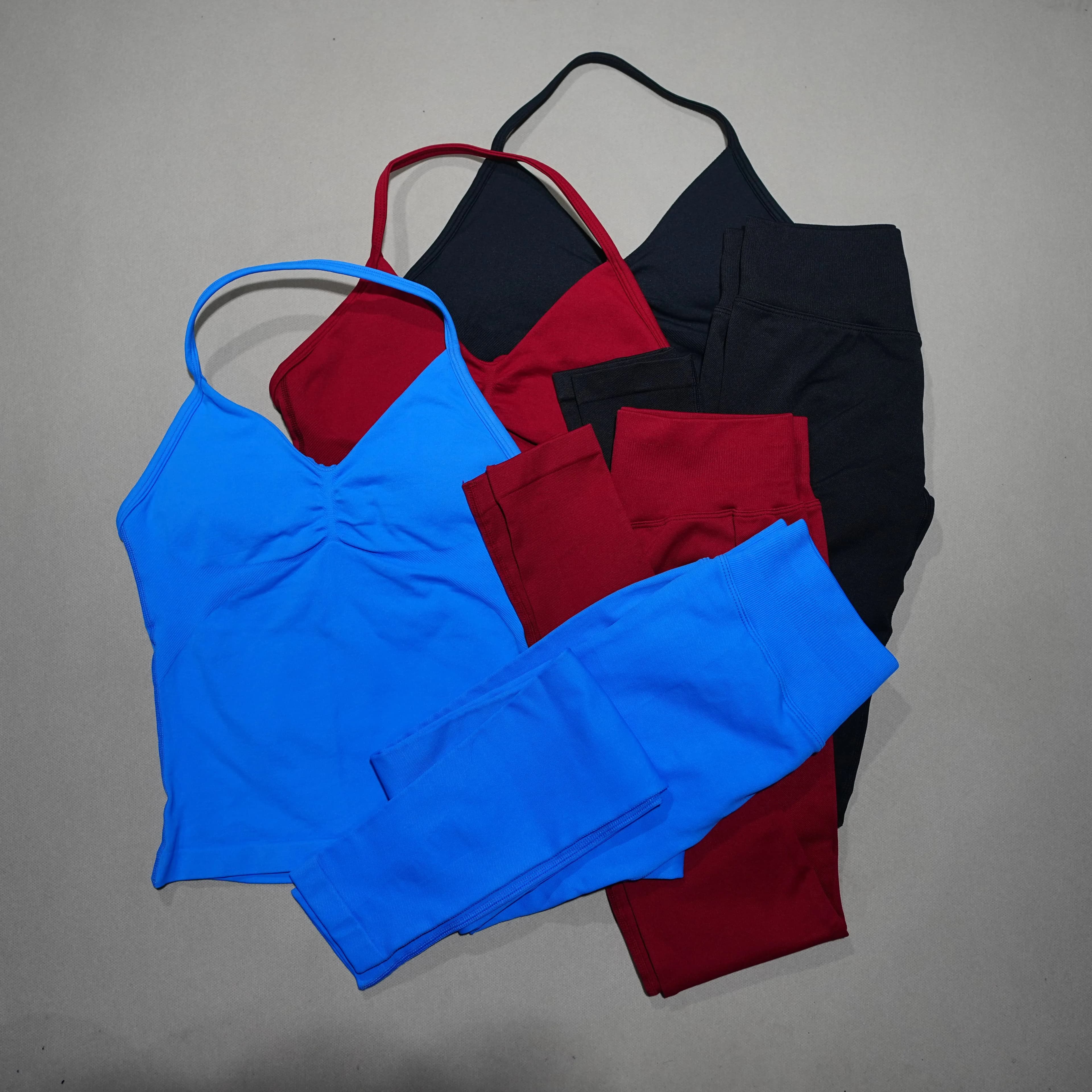 DFDK Set sportivo da donna in 2 pezzi, top da yoga senza schienale, pantaloni senza cuciture a vita alta, abbigliamento fitness da corsa, tuta sportiva