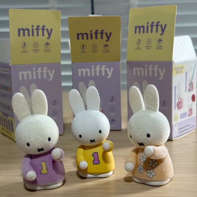 Serie di Portapenne Anime Miffy, Organizzatore da Scrivania, Modellini da Collezione, Ornamenti, Regali Misteriosi per Ragazze e Ragazzi