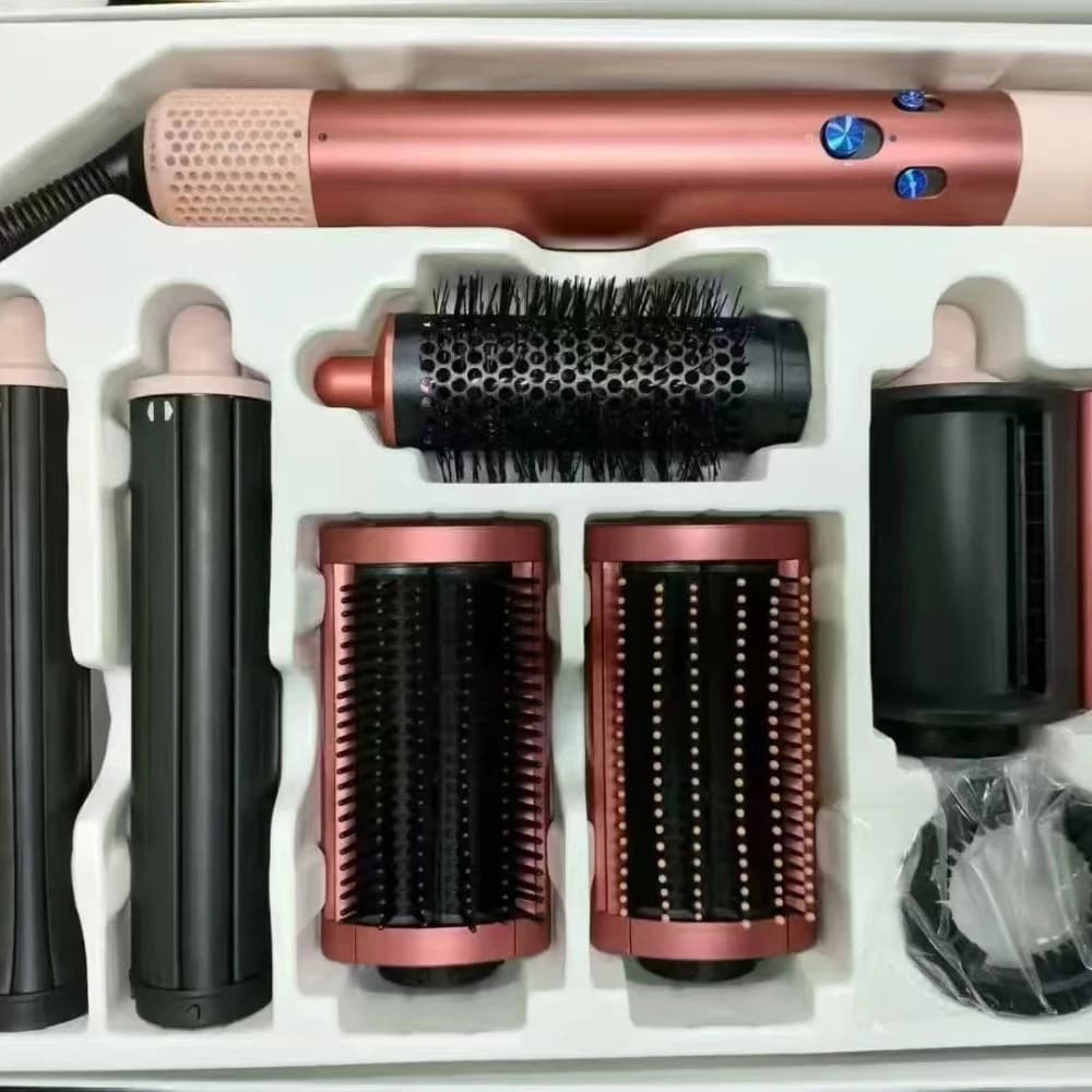 Kit di styling 7 in 1 multifunzione con asciugacapelli, ferro arricciacapelli, piastra lisciante e spazzola ad aria calda per risultati da salone a casa.