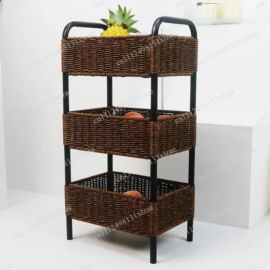 Scaffale portaoggetti multistrato in rattan intrecciato con cestini - Organizzatore ventilato per l'arredamento di B&B e la cameretta dei bambini