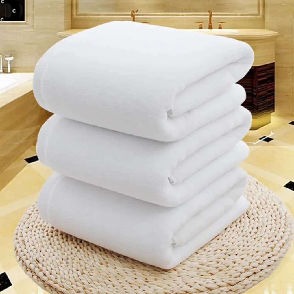 Set di Asciugamani da Bagno Home Playa 100% Cotone, Asciugamani Leggeri e Altamente Assorbenti ad Asciugatura Rapida per Palestra, Sport e Spa, Bianchi