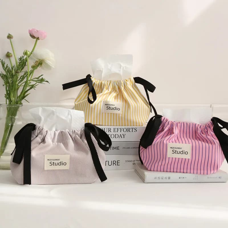 Scatola per fazzoletti con coulisse a righe Custodia per organizer per cosmetici Borsa per auto Portatovaglioli portatile Decorazioni per la casa Custodia per fazzoletti essenziali
