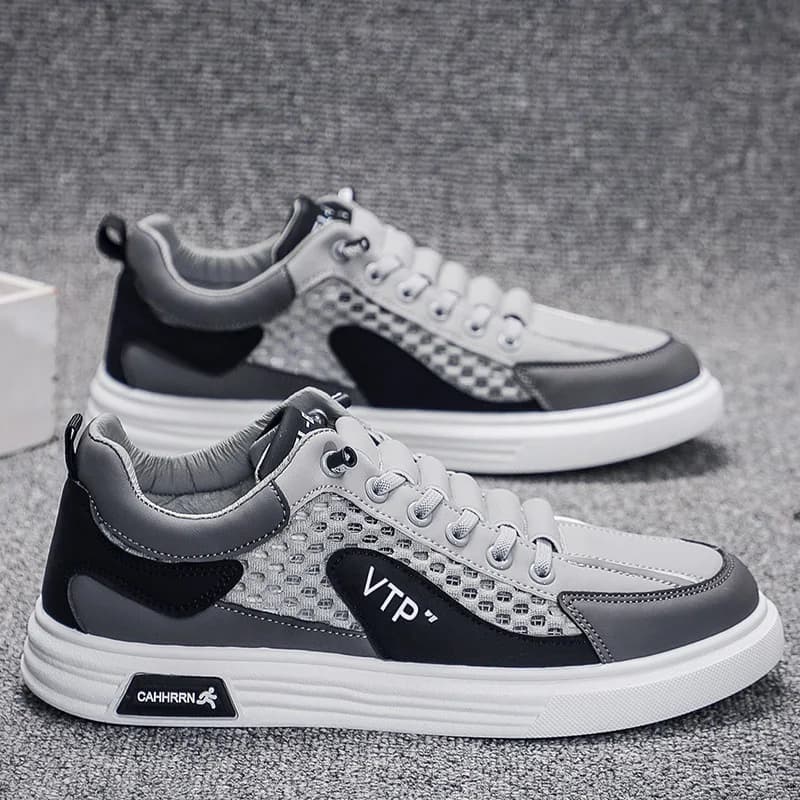 Scarpe da uomo Mocassini in rete Moda Scarpe casual da uomo leggere Sneakers basse con suola morbida Slip on Scarpe da tennis piatte da uomo Zapatos