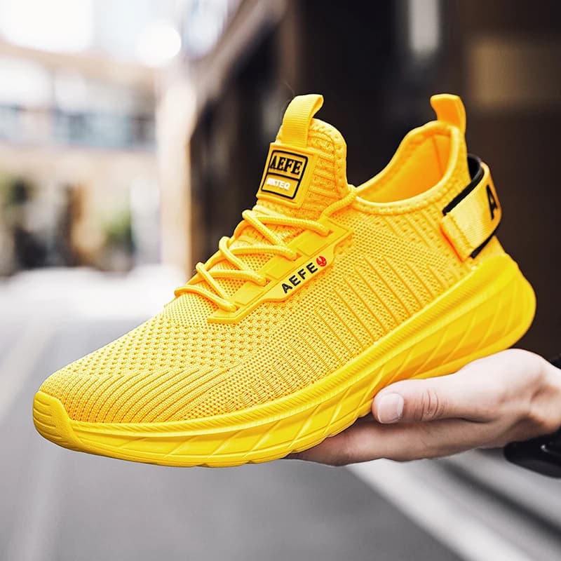 HKDQ Scarpe da ginnastica con plateau da uomo Nuove scarpe da corsa traspiranti Scarpe da passeggio alla moda imbottite leggere con lacci antiscivolo per uomo