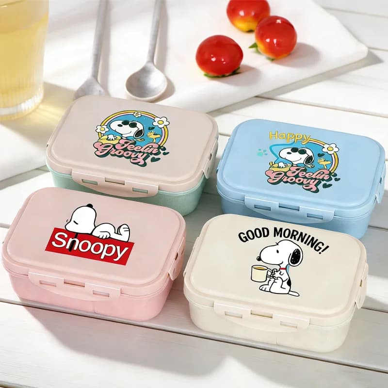 Snoopys Student Food Container Anime Figure Bento Box Outdoor School Portable High Capacity Lunch Box Convenient Picnic Supplies
