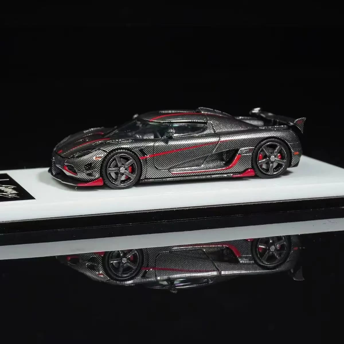 TPC 1:64 Agera RS Modello Auto in Carbonio Pressofuso