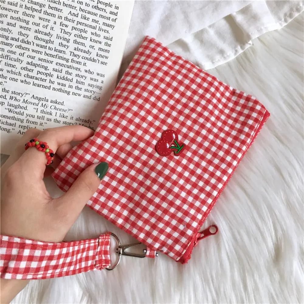 New Embroidered Cherry Girl Cosmetic Bag Canvas Large Capacity Women Makeup Bag Storage Pouch Zipper Travel Toiletry Handbag