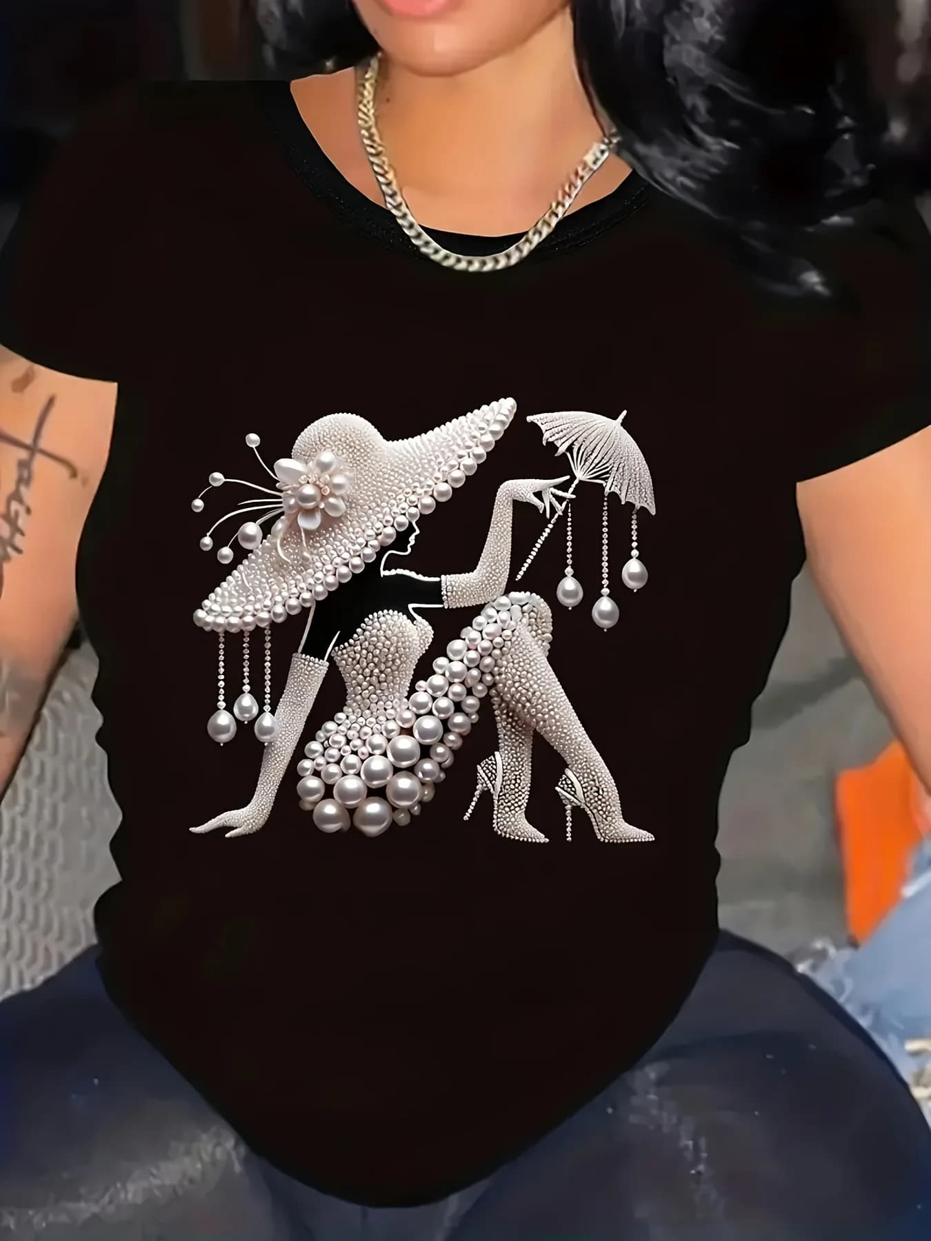 Women's stylish t-shirt with pearls, casual, basic fit, short sleeves, in polyester stretch fabric, for spring summer