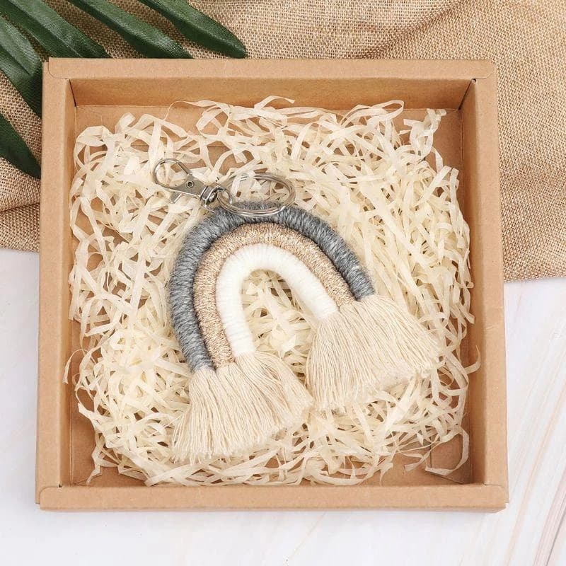 Lovely Weaving Rainbow Pendant Keyring Chain Women Tassels Keyrings Bag Charm Suitable for Daily Decorating