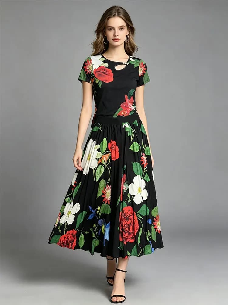 Retro summer new two-piece T-shirt with hollow short sleeves and flower print elastic waist A-shaped skirt fashion women's suit