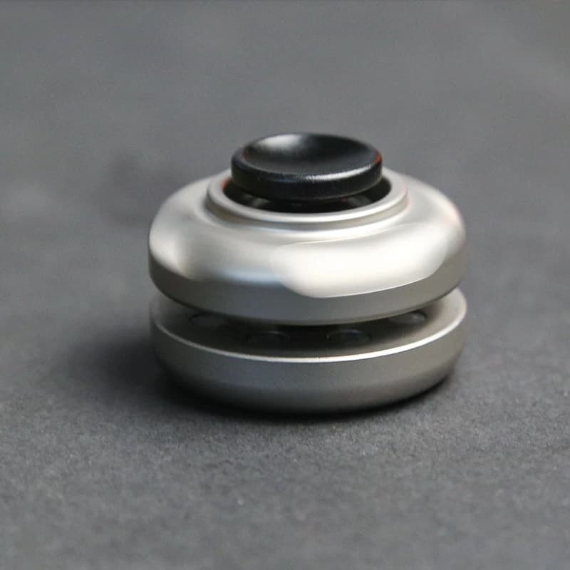 Dimensione Bilancia Levitazione Magnetica Fidget Spinner Per Adulti EDC Metallo Fidget Giocattoli Mano Spinner Fidget Slider Giocattoli Antistress