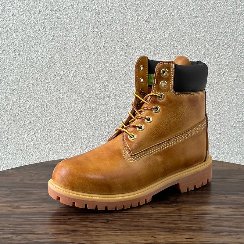 Nuovi arrivi invernali: stivali da trekking durevoli antiscivolo casual all'aperto di vendita calda Scarpe da passeggio classiche Scarpe casual