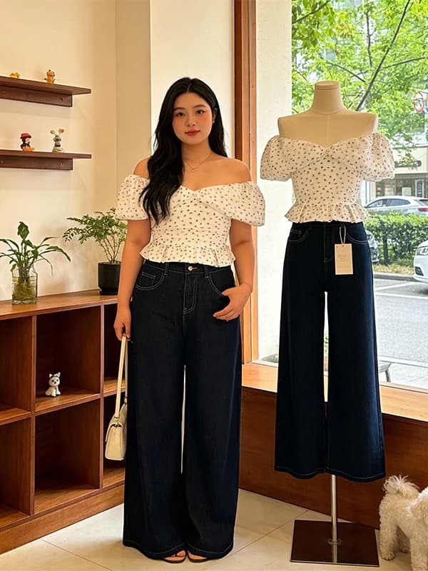 Nuovo Completo Estivo Due Pezzi da Donna Taglie Forti: Top Monospalla con Pizzo Floreale e Maniche a Bolla e Jeans a Gamba Larga