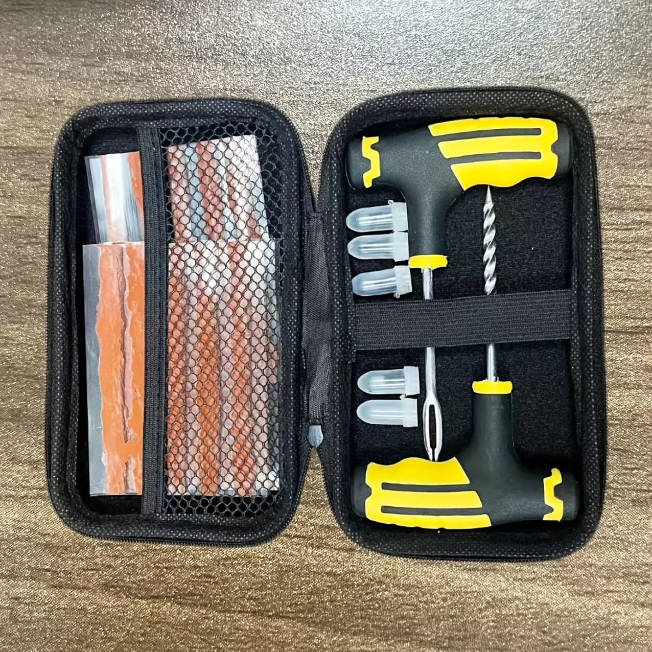 Kit di salvataggio pneumatici da strada: tappi autovulcanizzanti e strumenti con impugnatura a T per auto/SUV, riparazione di forature senza rimozione