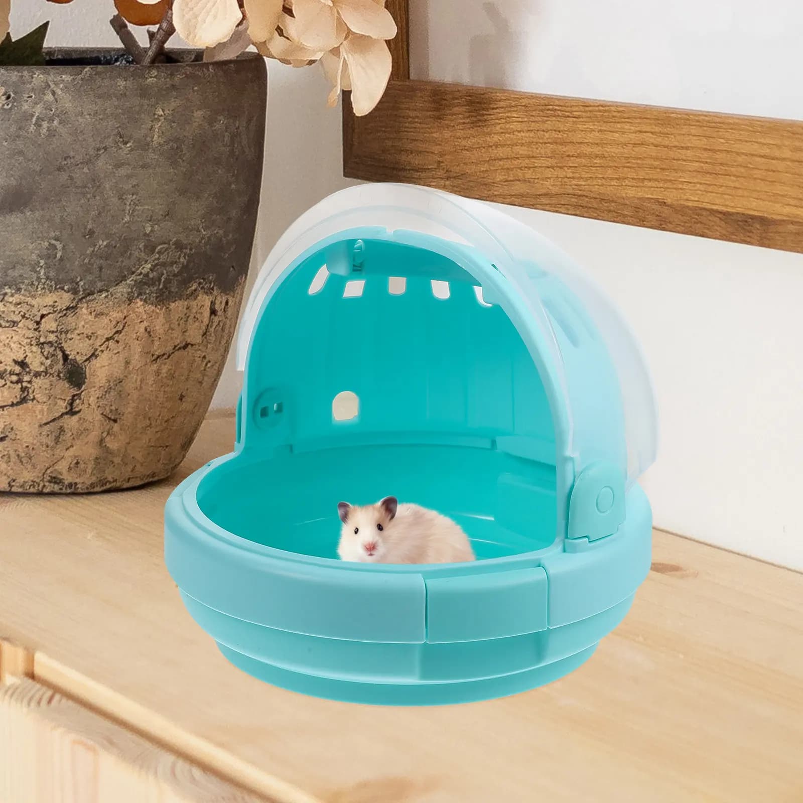 Portable Hamster Carrier Transparent Travel Box for Small Pets Lightweight Compact Design Pet Outdoor Carrying Cage Handheld