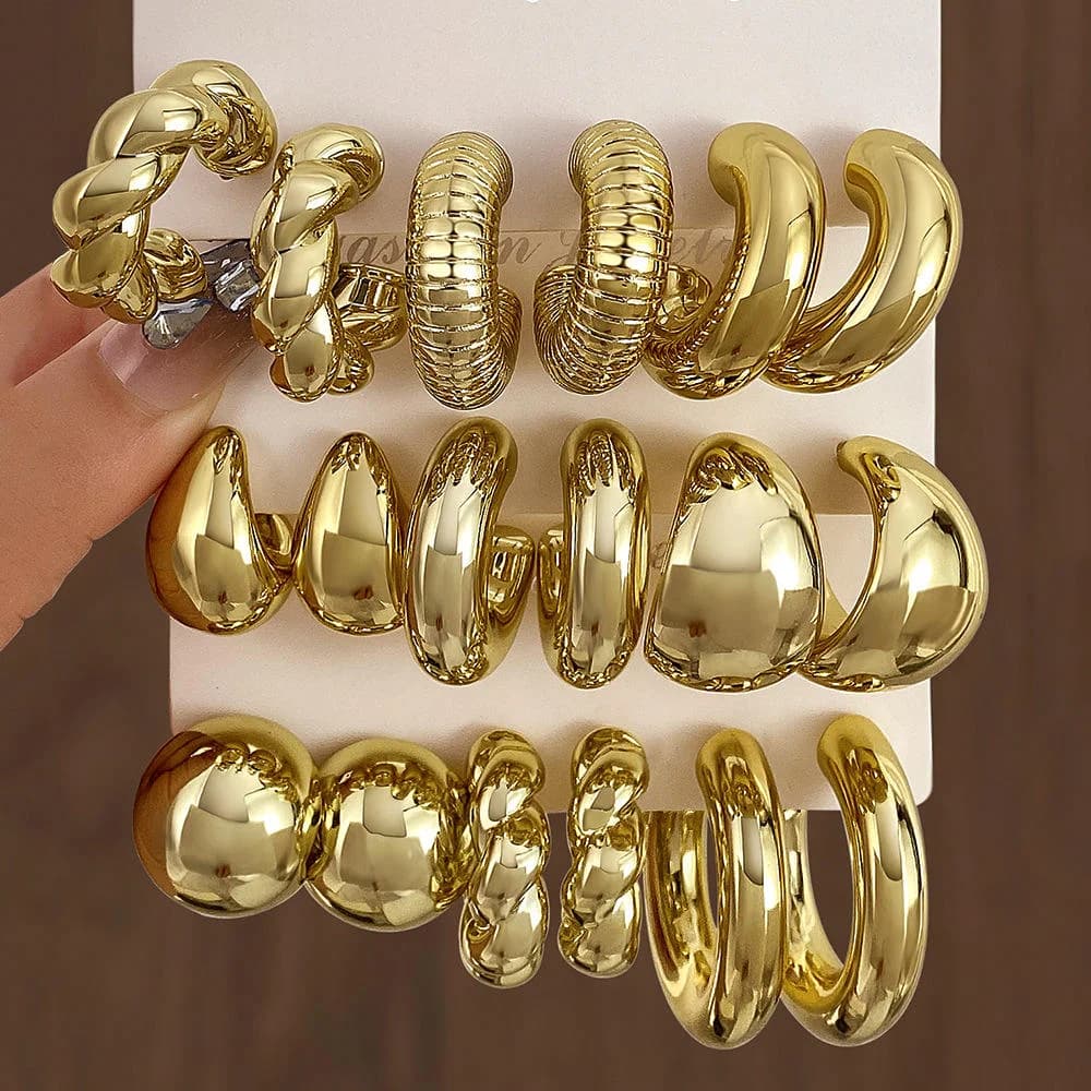 Set di orecchini a cerchio con goccia d'acqua grande a forma di C in oro di nuova moda per orecchini a bottone alla moda con gioielli da donna