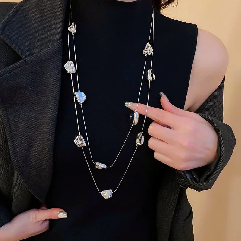 Tendenza esagerata gioielli eleganti Collana con pendente grande CCB irregolare per le donne Collana a catena lunga multistrato di moda