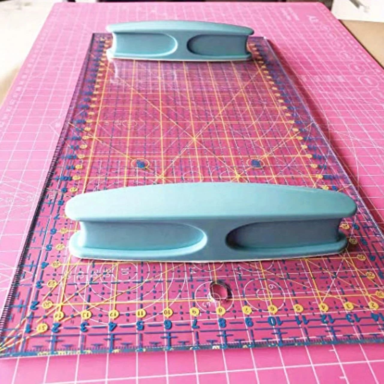 1pc Strong Suction Quilting Ruler Handle with Strong Adsorption for Patchwork Sewing