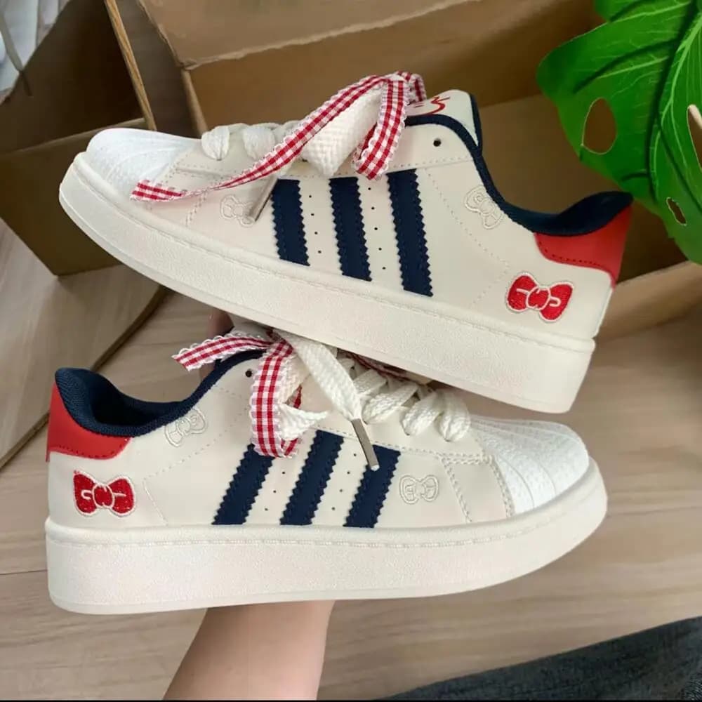 Sneakers Anime 2026 Hello Kitty, Scarpe Casual da Donna, Scarpe Sportive con Suola Spessa, Design Cartone Animato per Ragazze e Studentesse