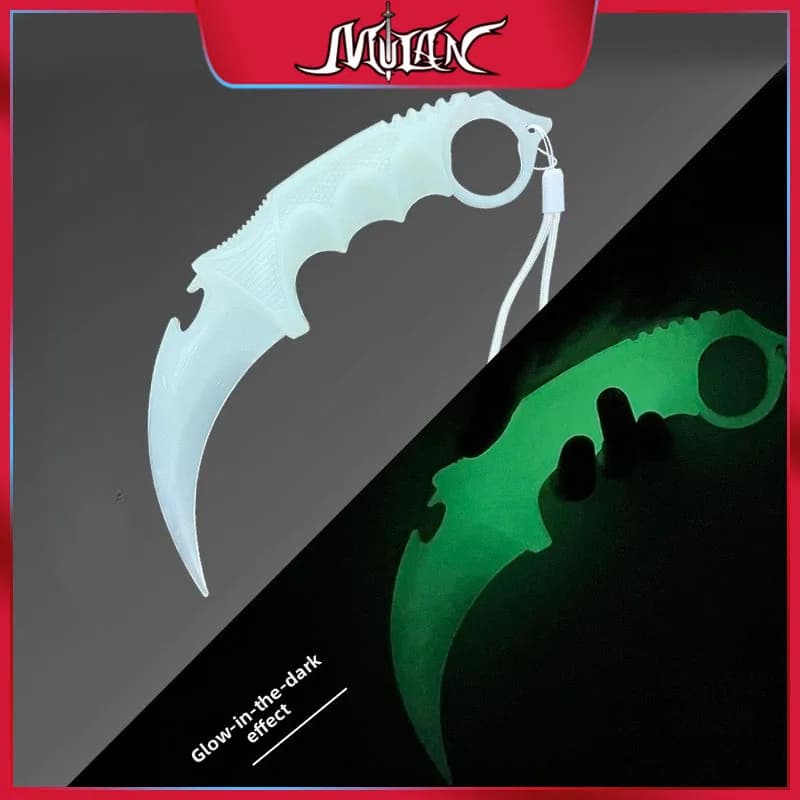 Coltello Karambit Luminoso in Plastica da 23 CM per Go Game, Giocattolo che si Illumina al Buio, Accessorio Cosplay, Lama Non Affilata, Arma da Gioco, Regalo
