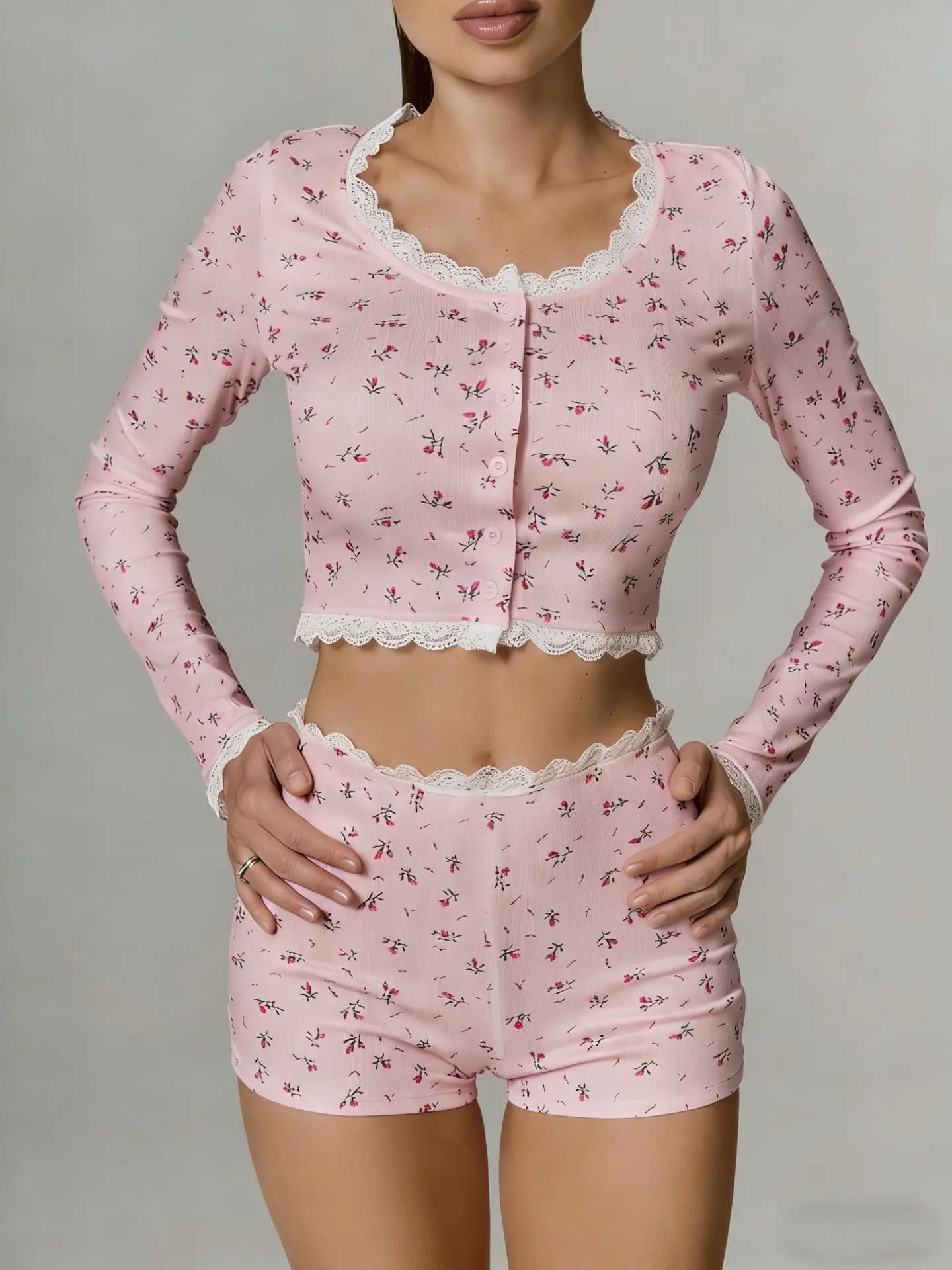 Set pigiama da donna sexy con stampa floreale, top a maniche lunghe estivo e pantaloncini, set da notte in 2 pezzi per donna, completo casual aderente per la casa