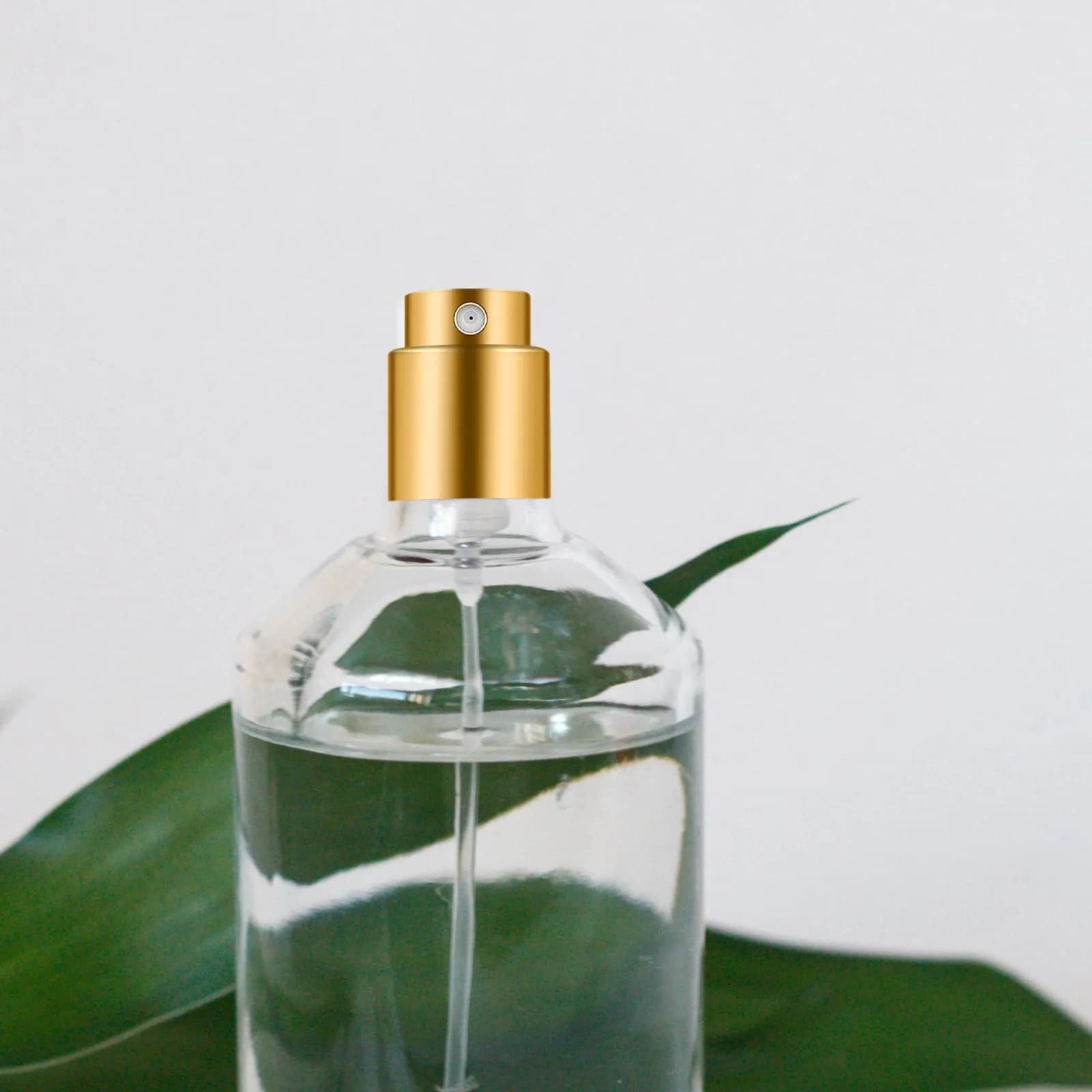 15 Pezzi Tappi Spray per Bottiglie di Profumo con Finitura Dorata, Atomizzatori a Nebbia Fine da 13 mm per Dispenser di Fragranze e Bottiglie di Oli Essenziali