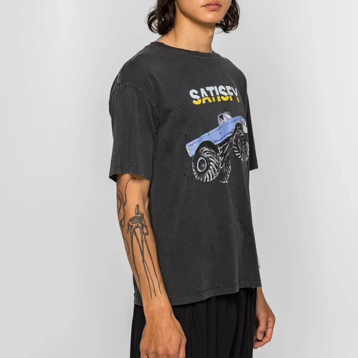 Satisfy MothTech Truck Off-Road Truck Print Old Wash Short Sleeve T-Shirt